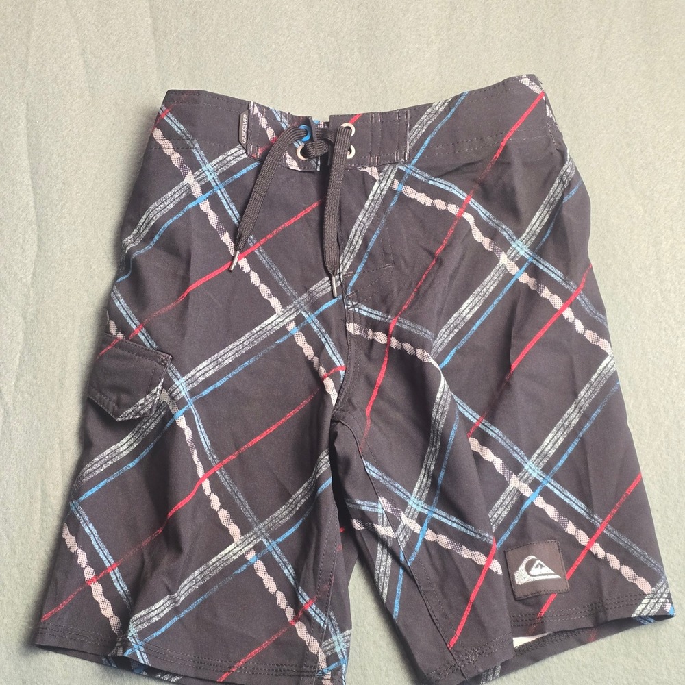 Quiksilver Boys Plaid Board Shorts Black Red Blue Swim Trunks Size 7 NWT